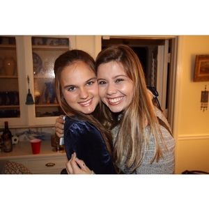 Meet your Posher, Isabdlla